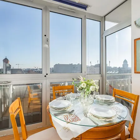 דירה One Bedroom With Balcony In By Renters *