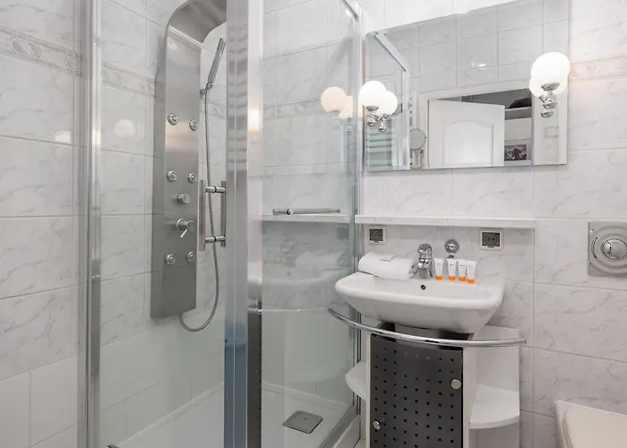 One Bedroom With Balcony In By Renters Apartment Poznan